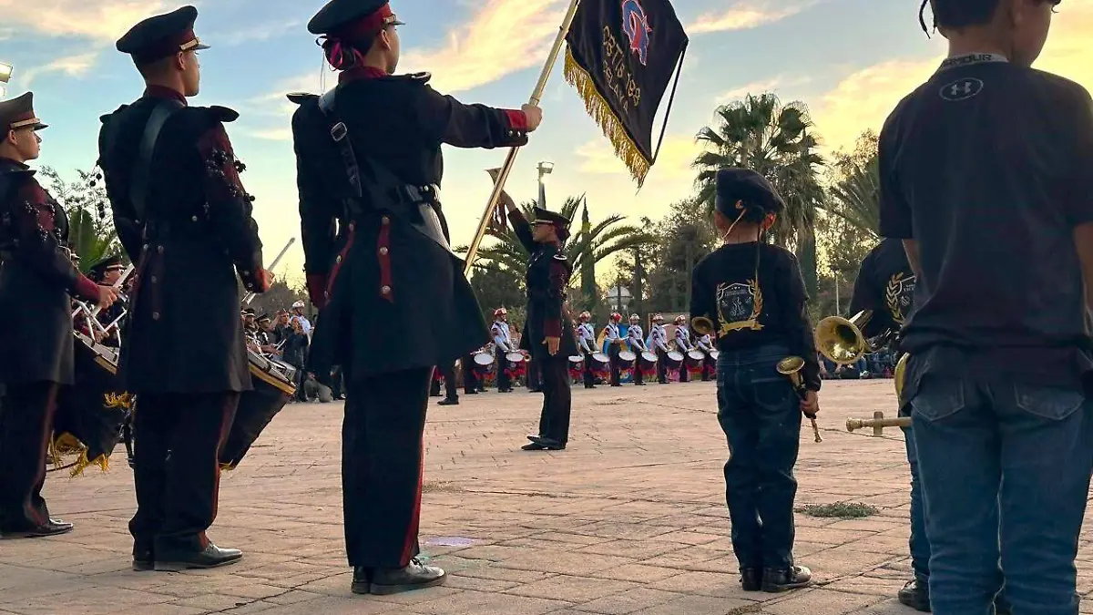 Bnadas de guera (2)